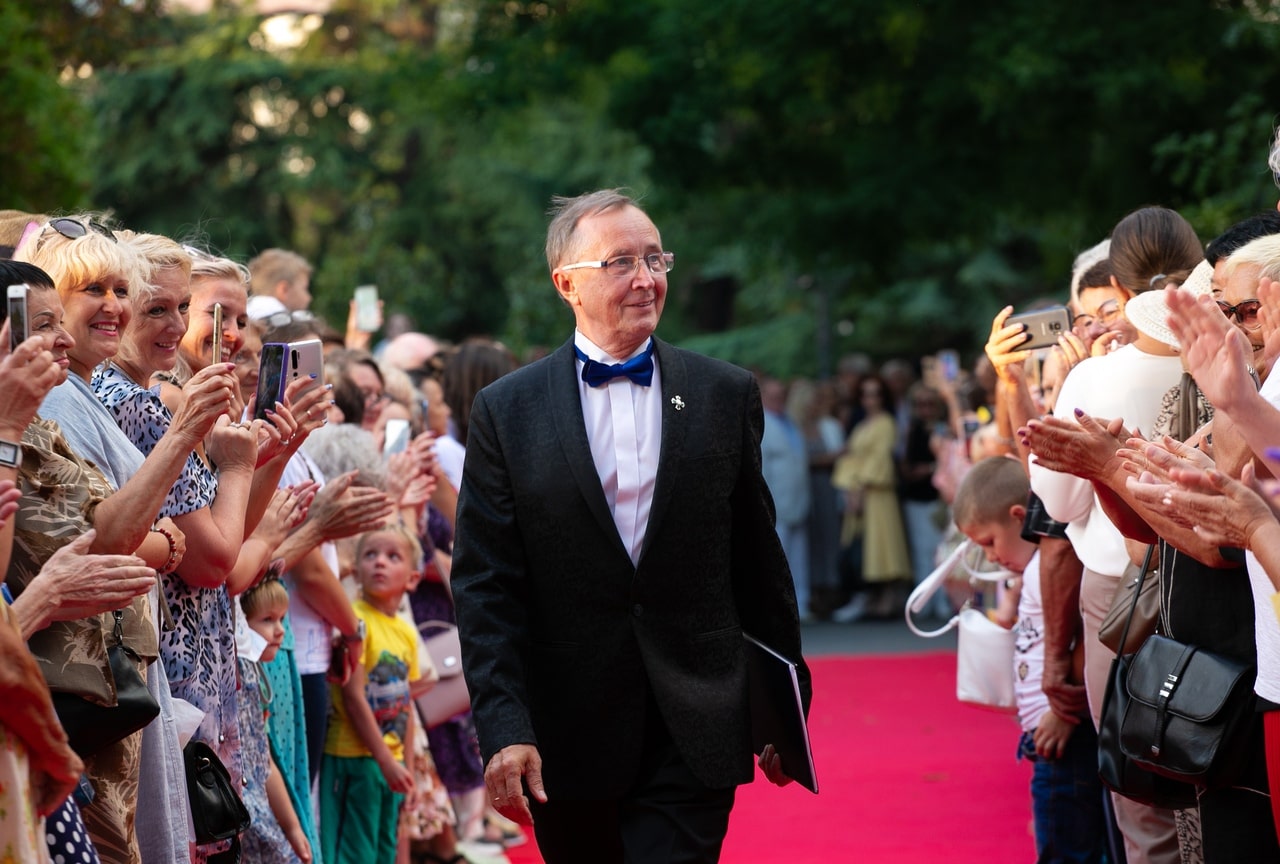 Международный кинофорум «золотой витязь». Кинофестиваль витязь. Кинофорум золотой витязь. Международный кинофорум «золотой витязь». Международный кинофорум «золотой витязь».